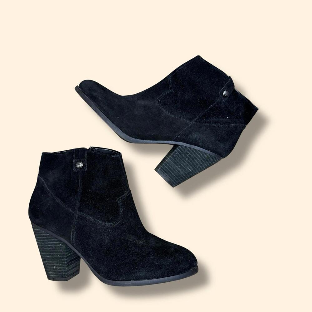 Women’s Vince Camuto Black Suede Ankle Western Boots Size 11